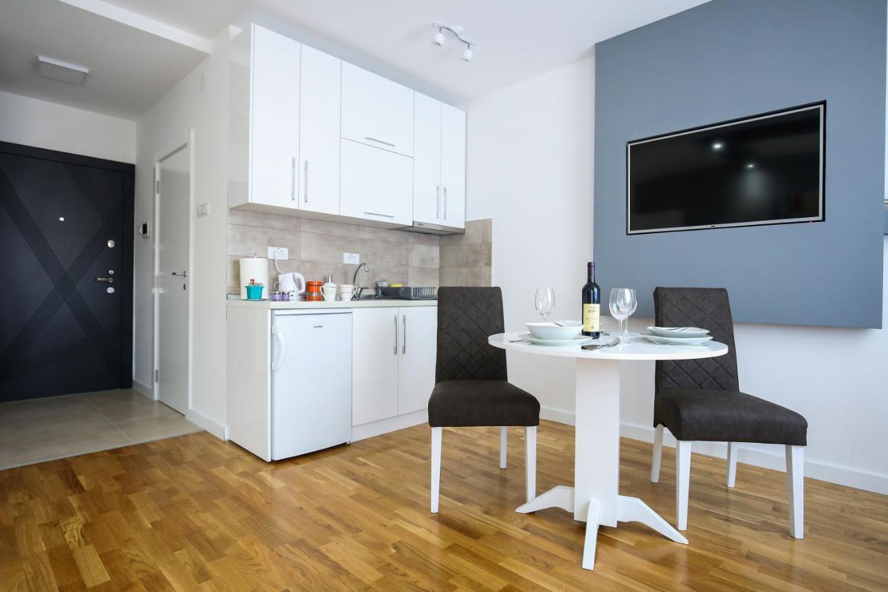 MANIROSI 3 apartman Subotica Bagian luar foto