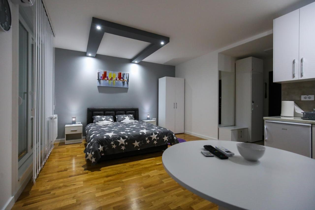 MANIROSI 3 apartman Subotica Bagian luar foto